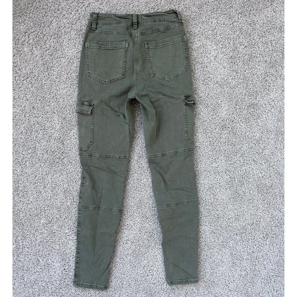 Green Garage Cargo Pants - Picture 3 of 4